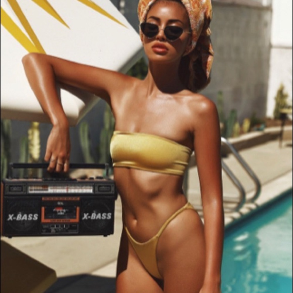Gooseberry seaside so chic in sweet sunrise